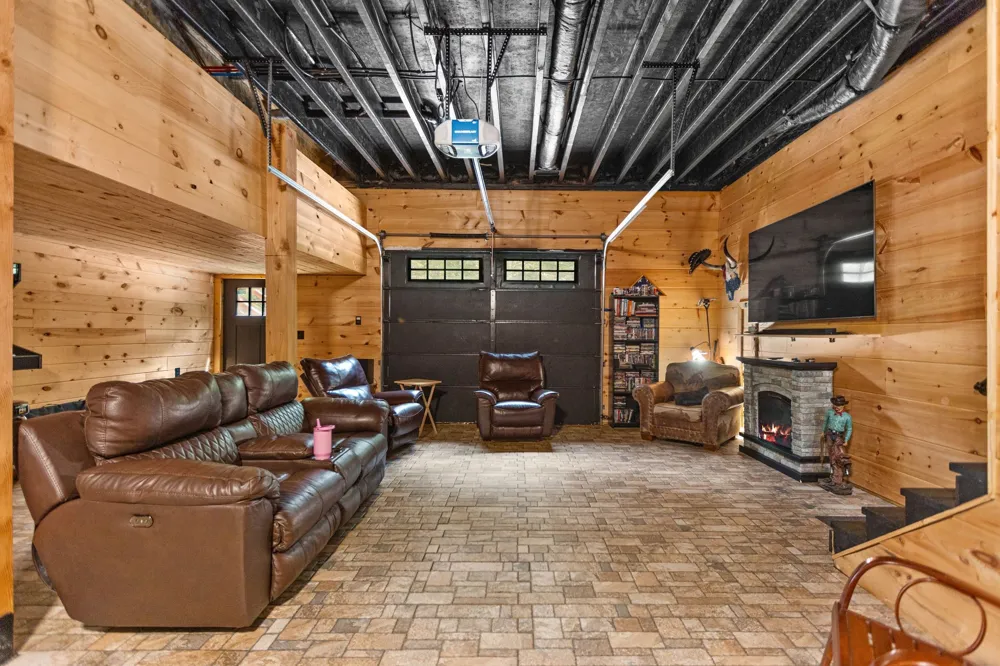 3107 Jackson Point Rd Sewanee, TN 37375