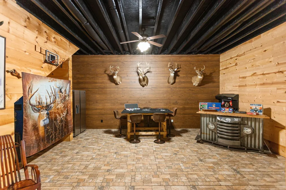 3107 Jackson Point Rd Sewanee, TN 37375