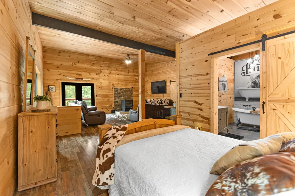 3107 Jackson Point Rd Sewanee, TN 37375