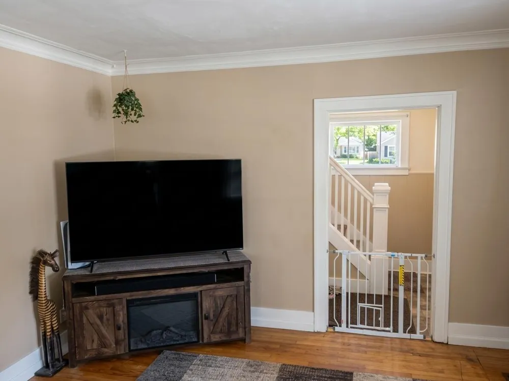 1347 NW Powers Avenue Grand Rapids City, MI 49504