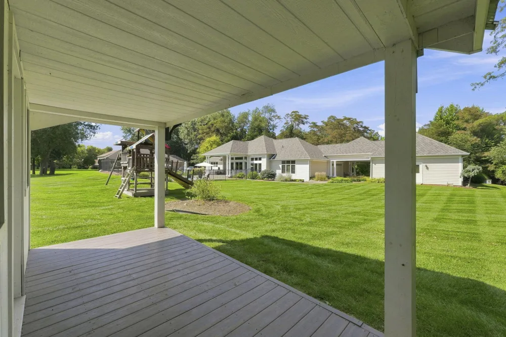 1920 High Mdw S Bertrand Township, MI 49120