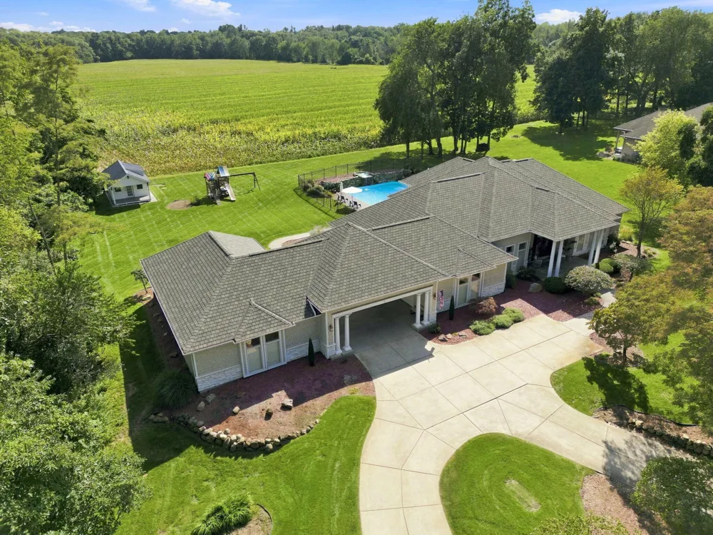 1920 High Mdw S Bertrand Township, MI 49120