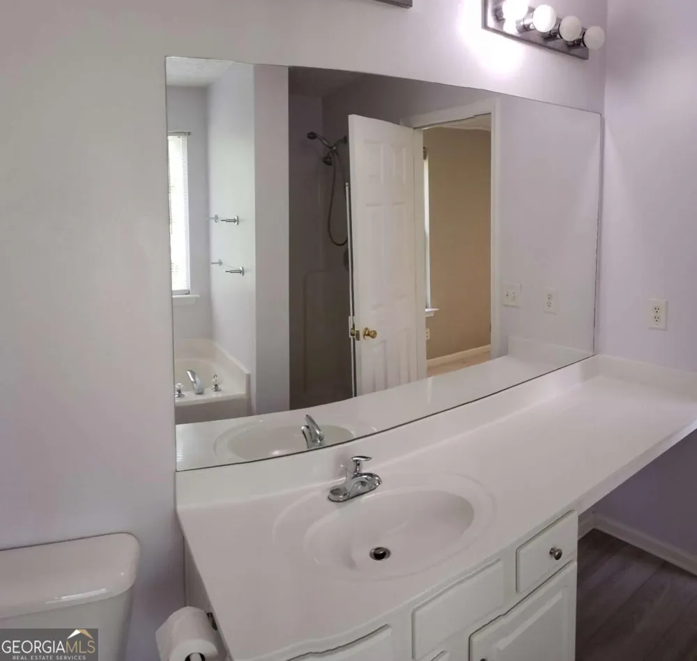 204 Wild Flower LN Canton, GA 30114
