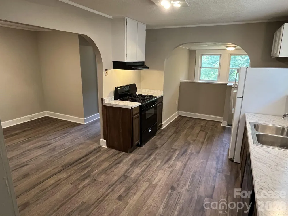 975 Old Charlotte Road SW Concord, NC 28027