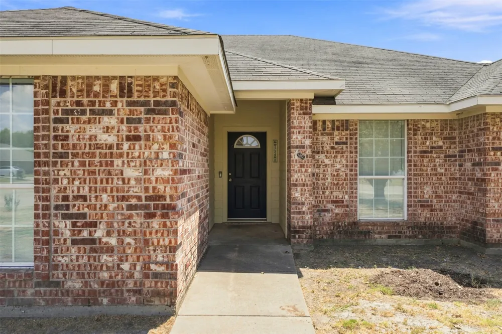 220 Knight Lane Lacy Lakeview, TX 76705
