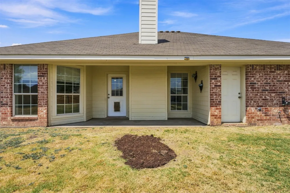 220 Knight Lane Lacy Lakeview, TX 76705