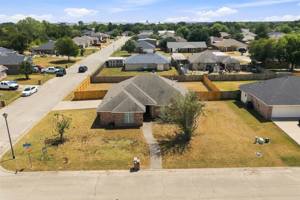 220 Knight Lane Lacy Lakeview, TX 76705