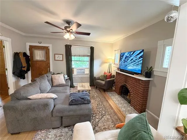 1059 Jackson Street Denver, CO 80206
