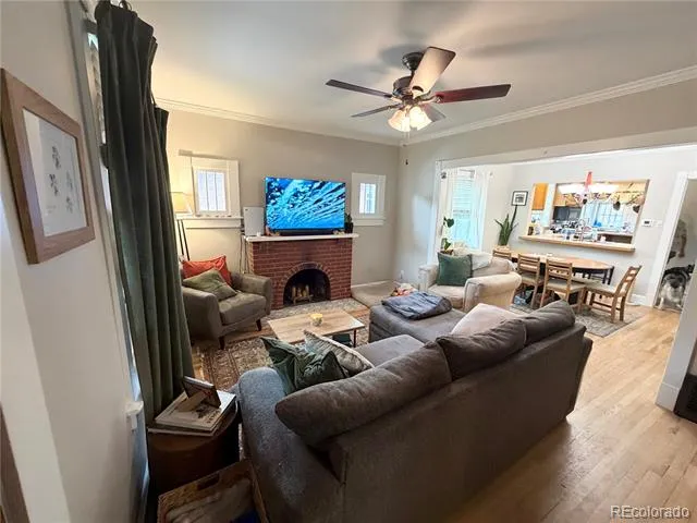 1059 Jackson Street Denver, CO 80206