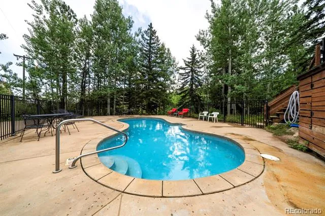 6840 Eagle Mountain Road Manitou Springs, CO 80829