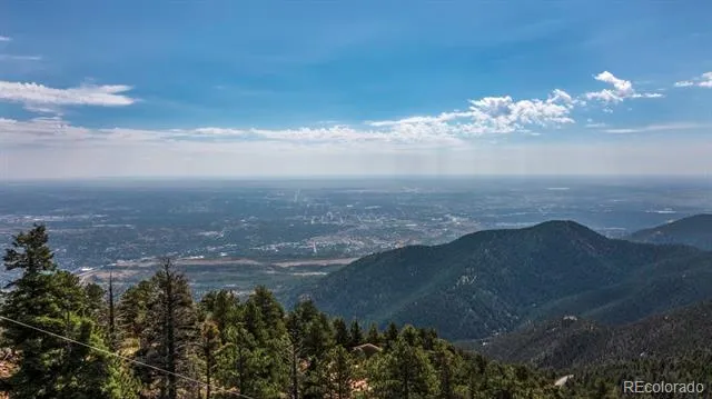 6840 Eagle Mountain Road Manitou Springs, CO 80829