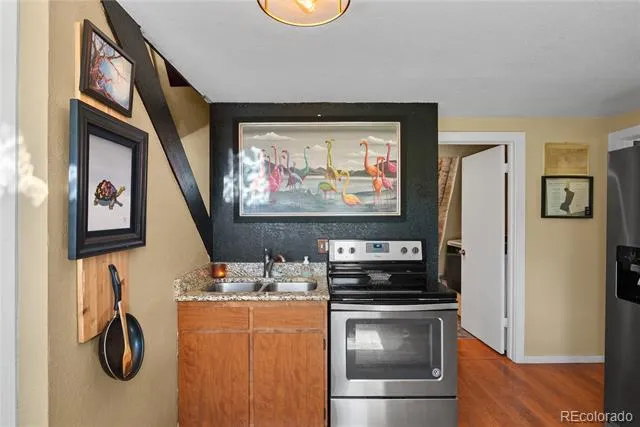 6840 Eagle Mountain Road Manitou Springs, CO 80829