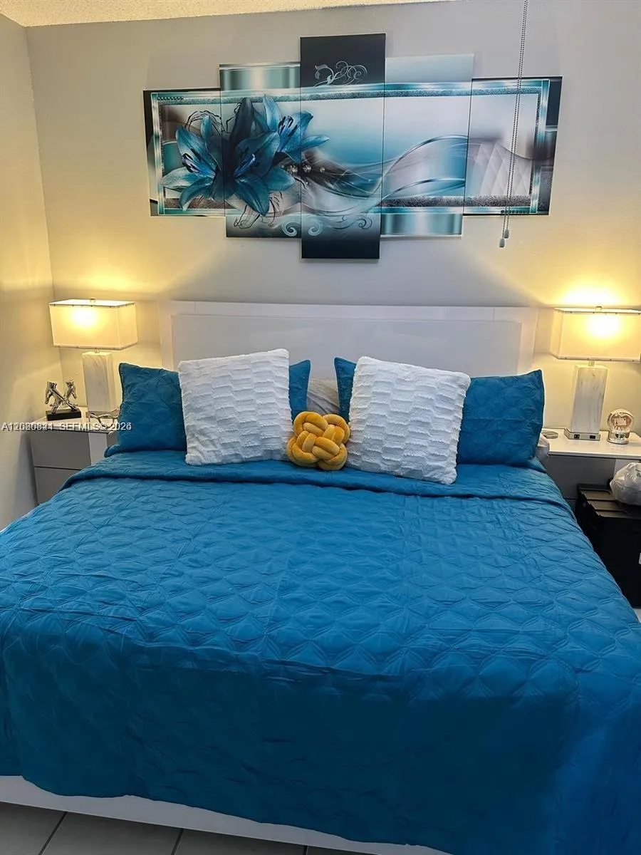 460 E 23rd St #207 Hialeah, FL 33013