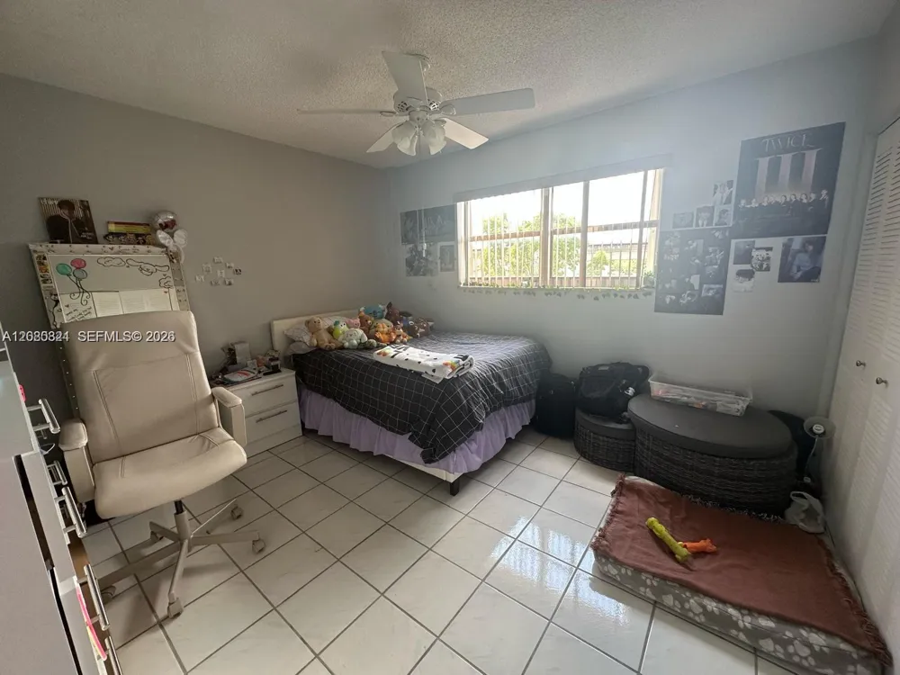 460 E 23rd St #207 Hialeah, FL 33013