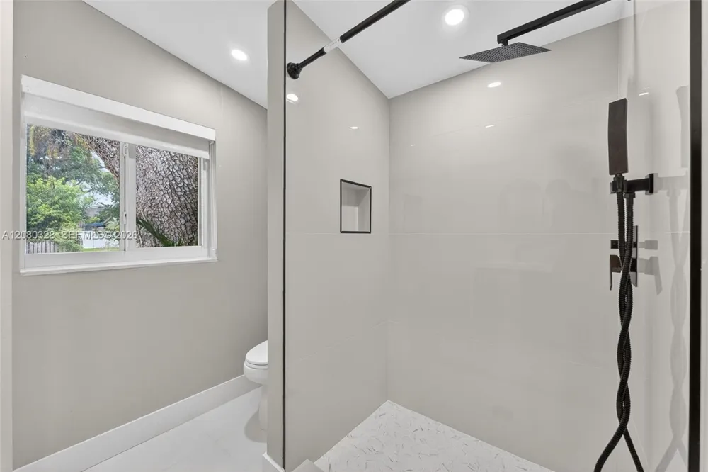 1508 SW 20th Ave Fort Lauderdale, FL 33312