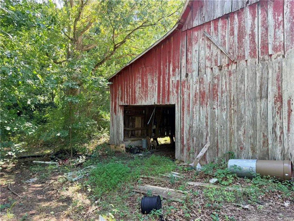 1534 Skeet Club Road High Point, NC 27265