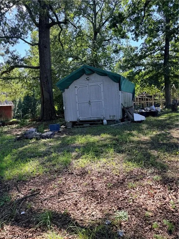 1534 Skeet Club Road High Point, NC 27265