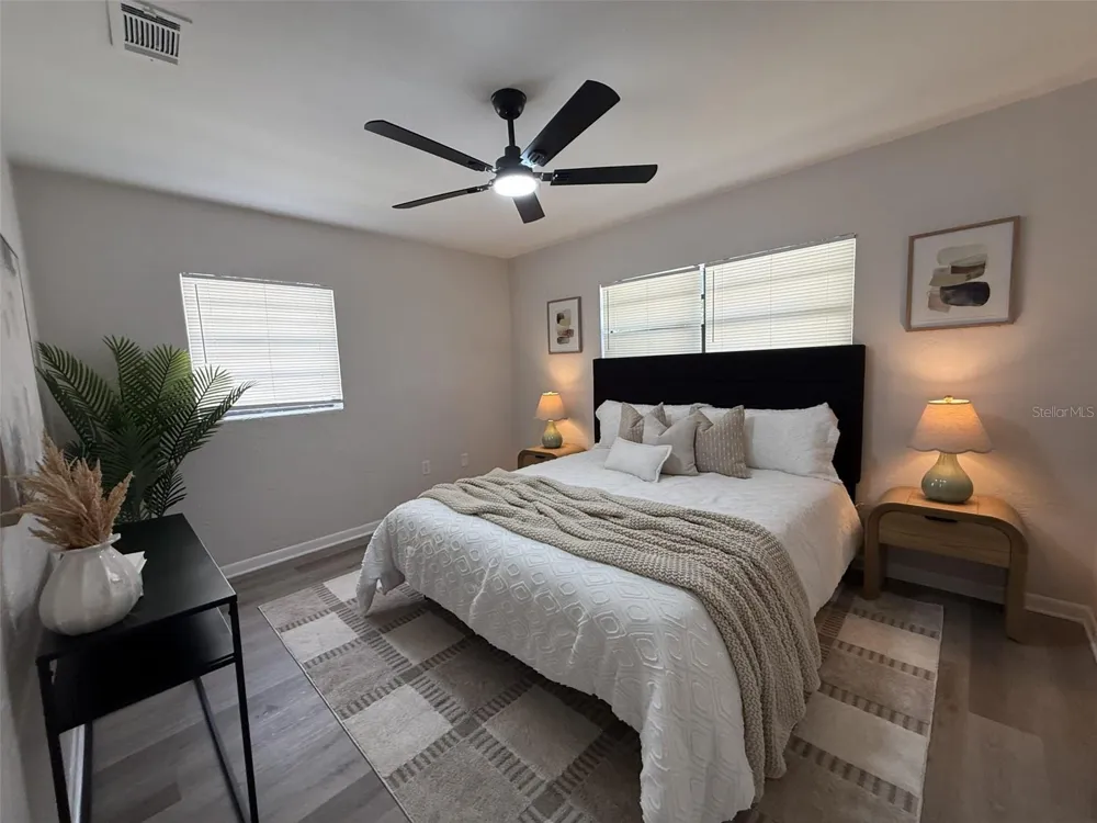 327 BARBARA CIRCLE Belleair, FL 33756