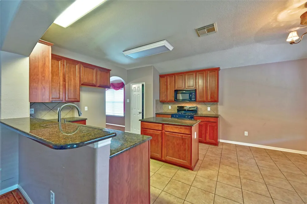12606 Twin Flower Drive Tomball, TX 77377
