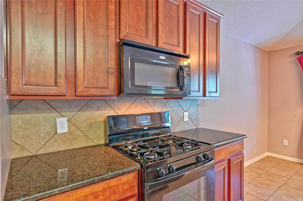 12606 Twin Flower Drive Tomball, TX 77377