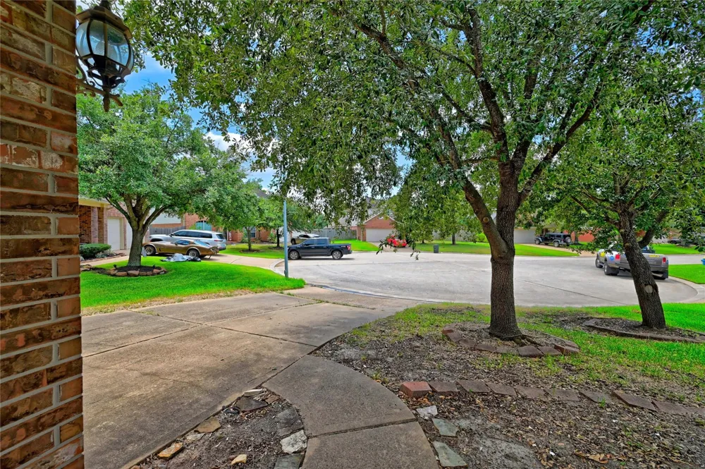 12606 Twin Flower Drive Tomball, TX 77377