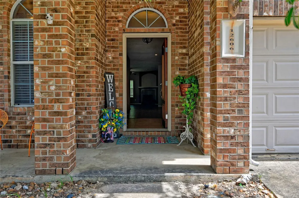 12606 Twin Flower Drive Tomball, TX 77377