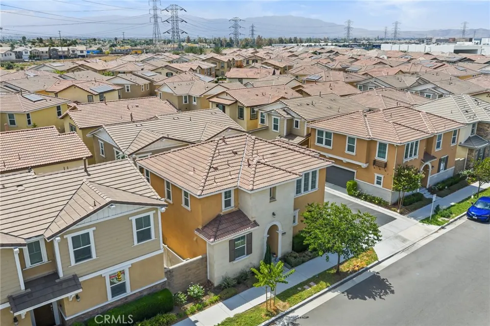 13931 Blossom Way Eastvale, CA 92880