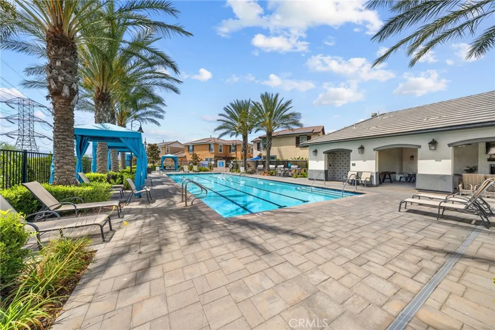 13931 Blossom Way Eastvale, CA 92880