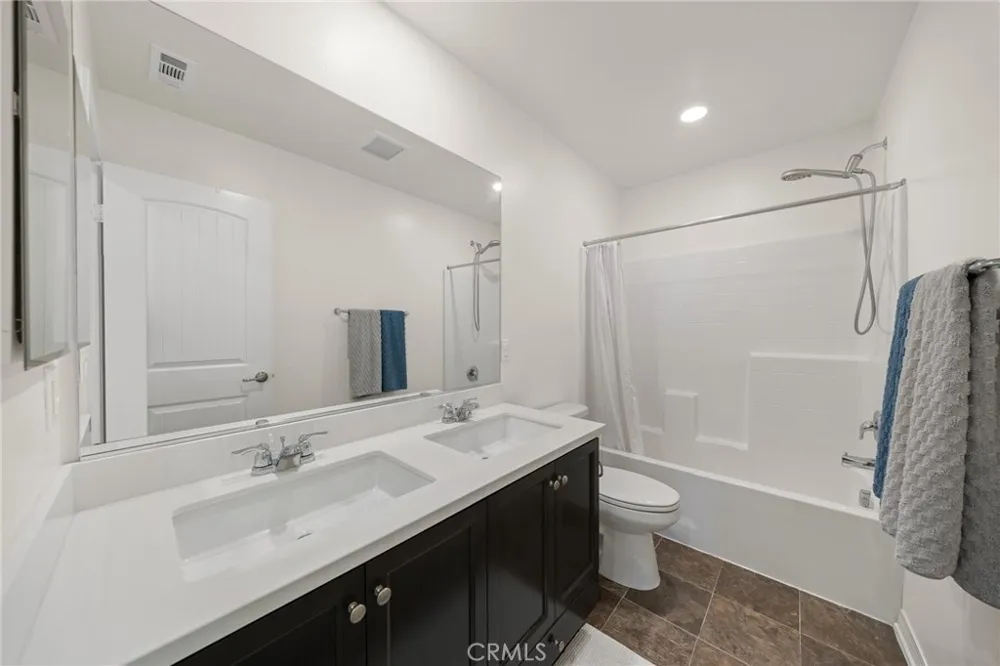 13931 Blossom Way Eastvale, CA 92880