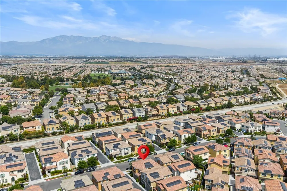 13931 Blossom Way Eastvale, CA 92880