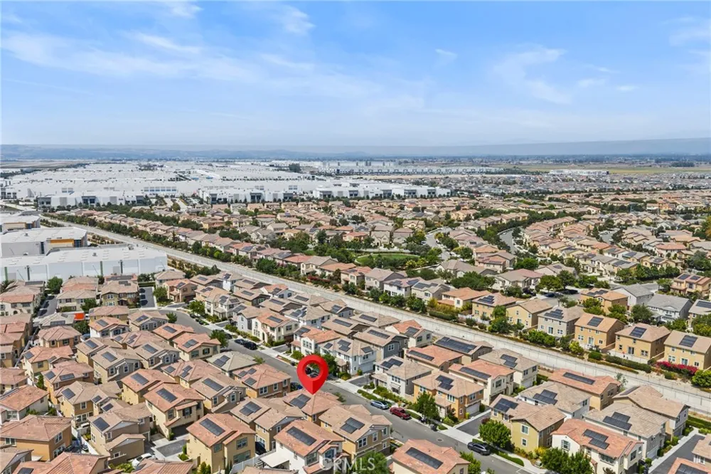 13931 Blossom Way Eastvale, CA 92880