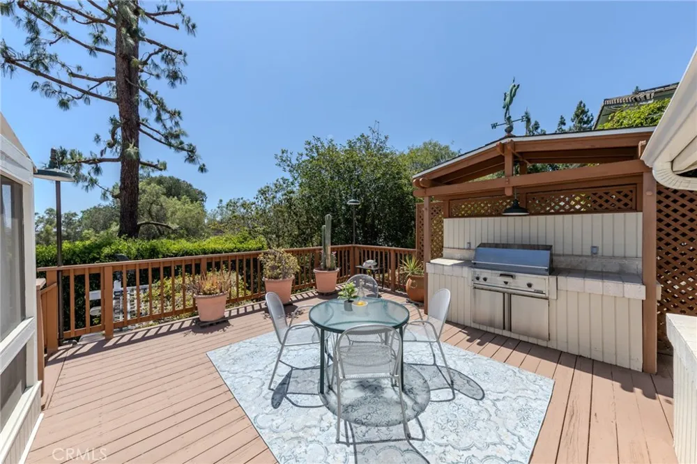 2326 Almira Avenue Fullerton, CA 92831