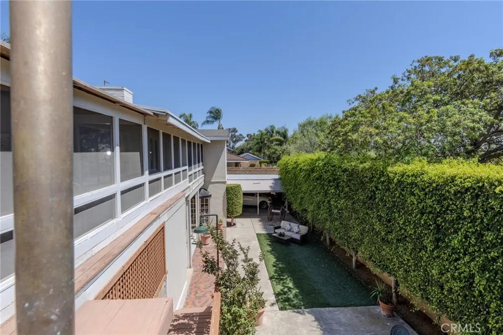 2326 Almira Avenue Fullerton, CA 92831