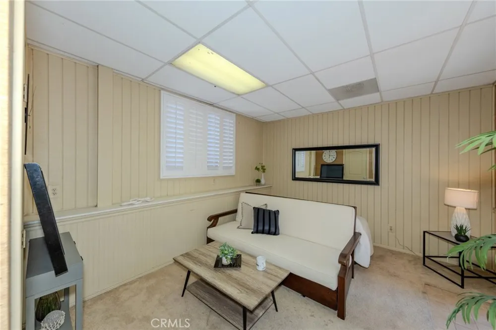 2326 Almira Avenue Fullerton, CA 92831