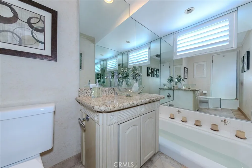 2326 Almira Avenue Fullerton, CA 92831