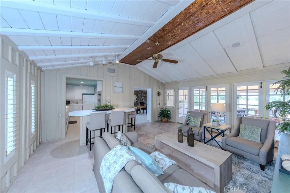 2326 Almira Avenue Fullerton, CA 92831