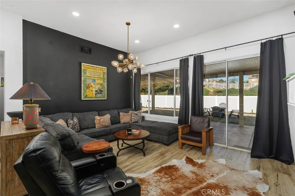 13810 Cheina Court Corona, CA 92883