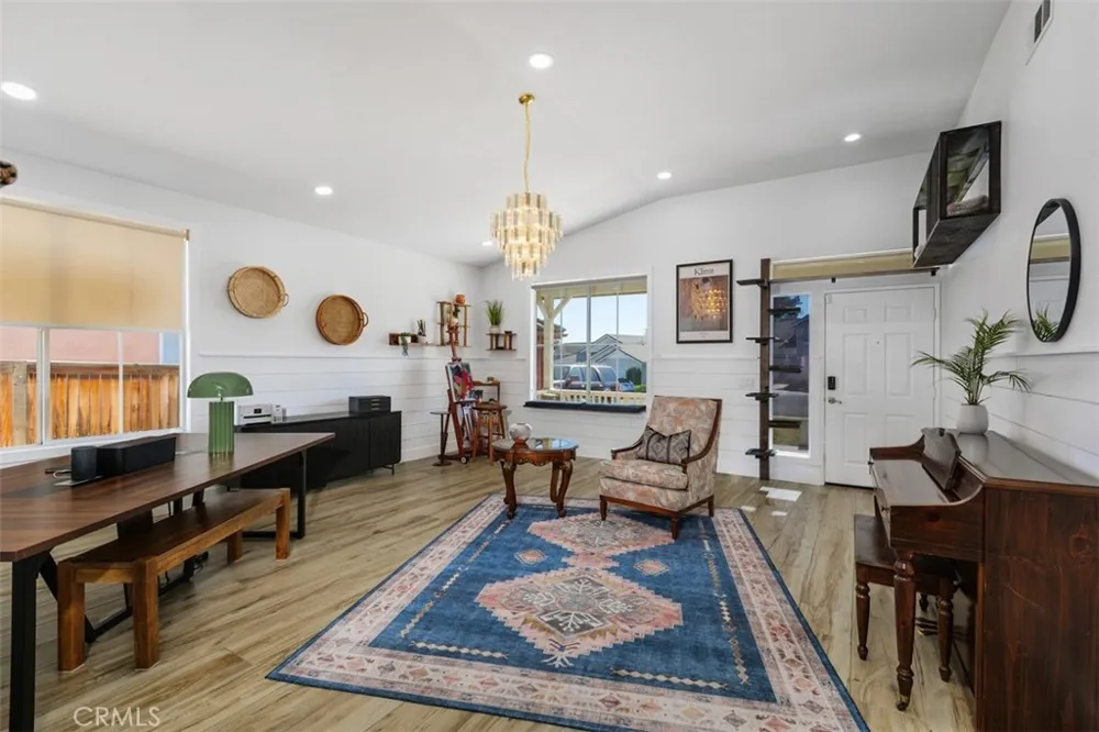 13810 Cheina Court Corona, CA 92883