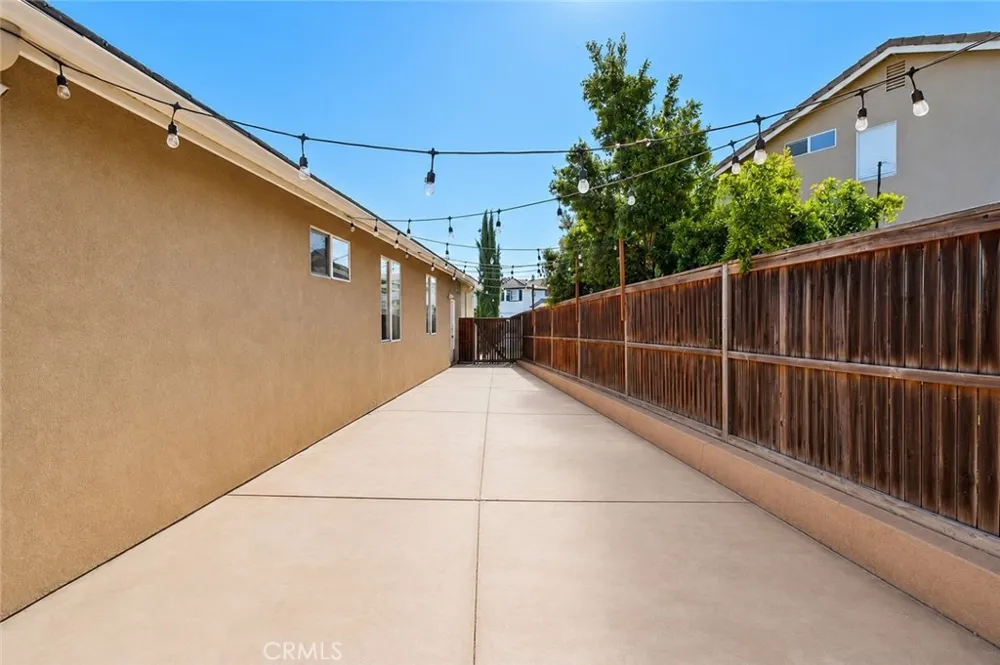 13810 Cheina Court Corona, CA 92883