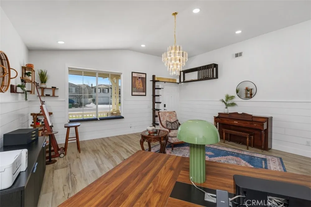 13810 Cheina Court Corona, CA 92883