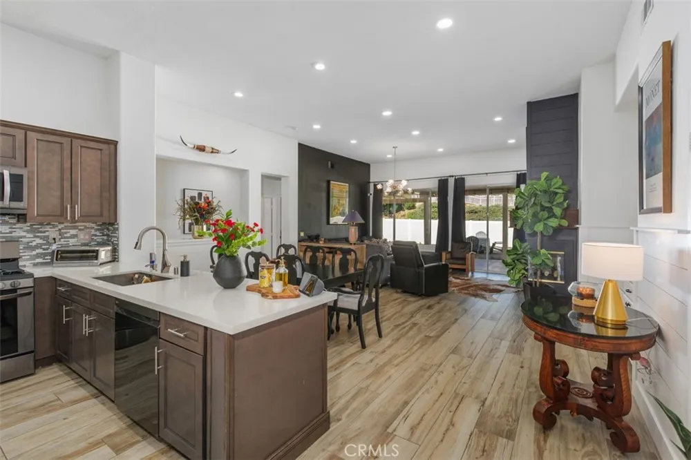 13810 Cheina Court Corona, CA 92883