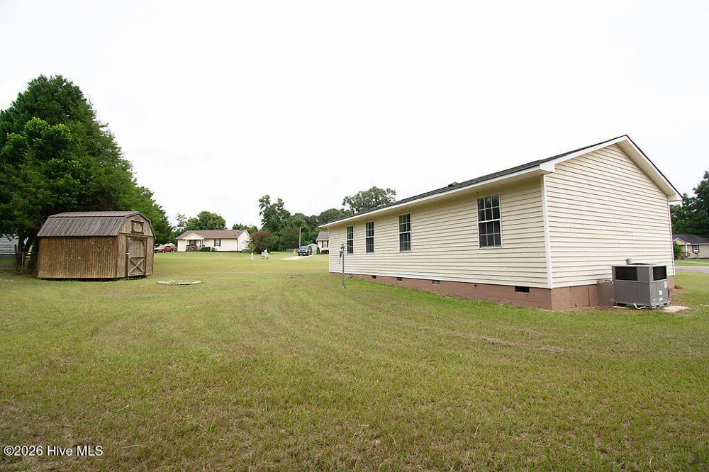 211 Runs Creek Drive Jackson, SC 29831