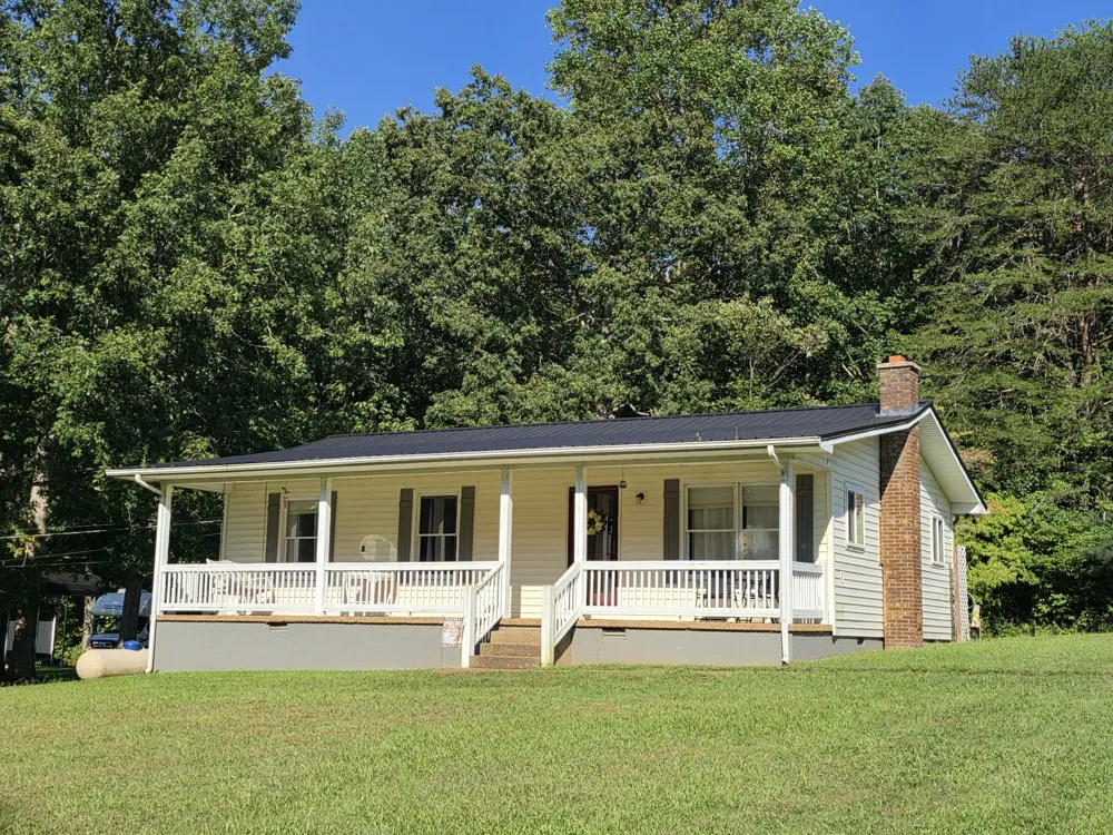 712 55th Ave Gruetli Laager, TN 37339