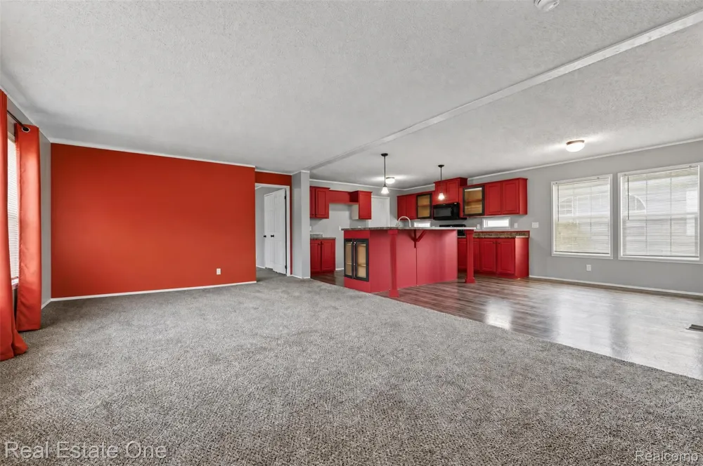 16047 Windsor Lane Holly Township, MI 48442