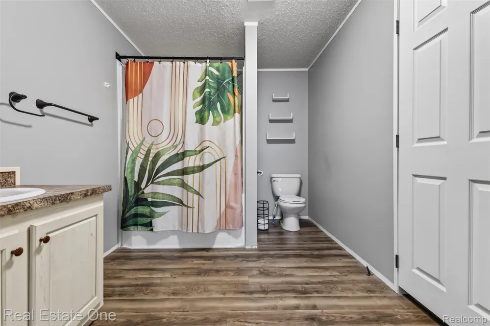 16047 Windsor Lane Holly Township, MI 48442