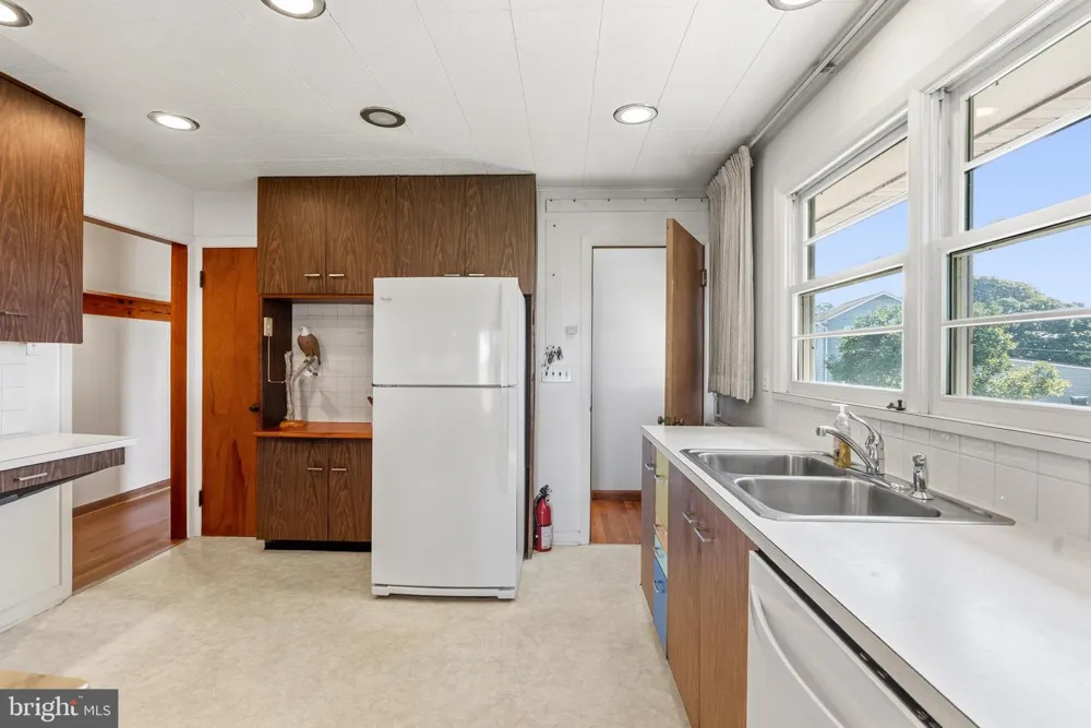 1921 MOUNT CARMEL ROAD Parkton, MD 21120