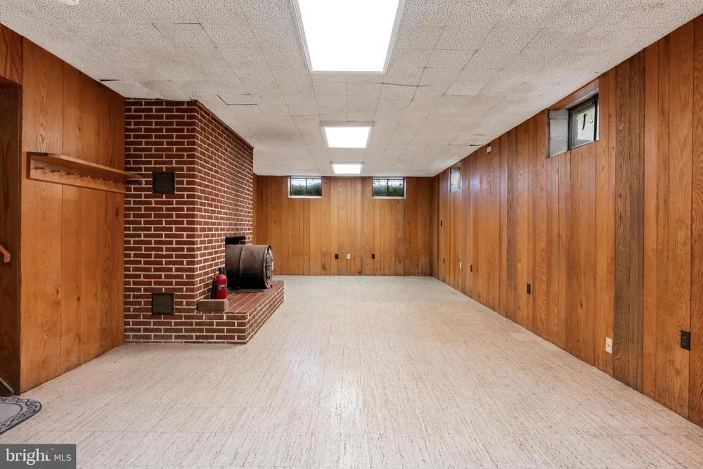 1921 MOUNT CARMEL ROAD Parkton, MD 21120