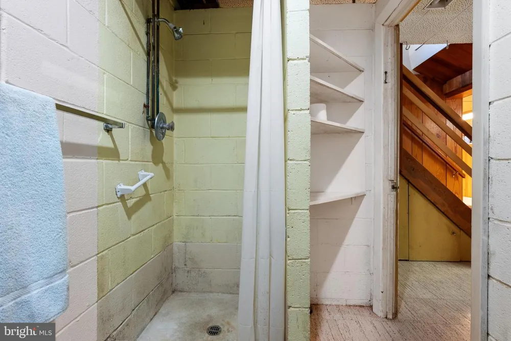 1921 MOUNT CARMEL ROAD Parkton, MD 21120