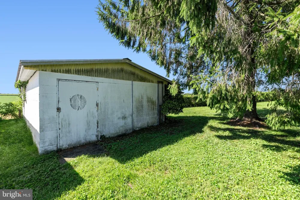 1921 MOUNT CARMEL ROAD Parkton, MD 21120