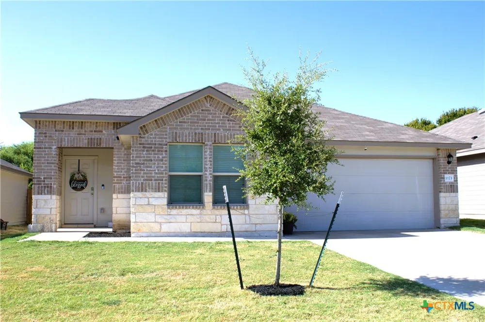 1173 Ottoman Loop Troy, TX 76579